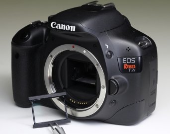 Canon Rebel DSLR with Mosaic Engineering VAF filter